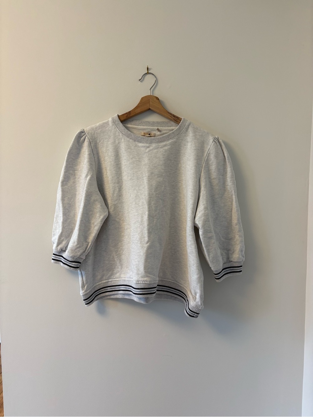 Barbour light gray and cream sweatshirt